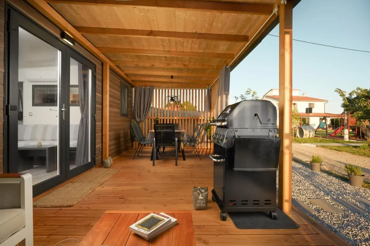 Luxury Home Alpha, Pool, Camp Volme - Nearby Kamenjak Banjole 0*,
