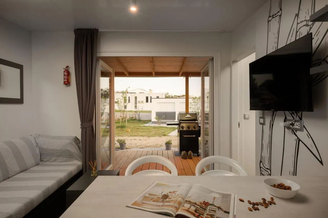 Luxury Home Alpha, Pool, Camp Volme - Nearby Kamenjak Banjole 0*,
